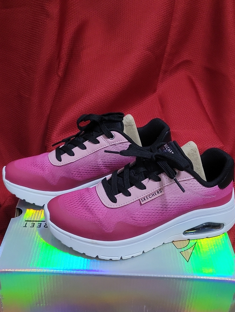 Skechers Street - Picture 3 of 5